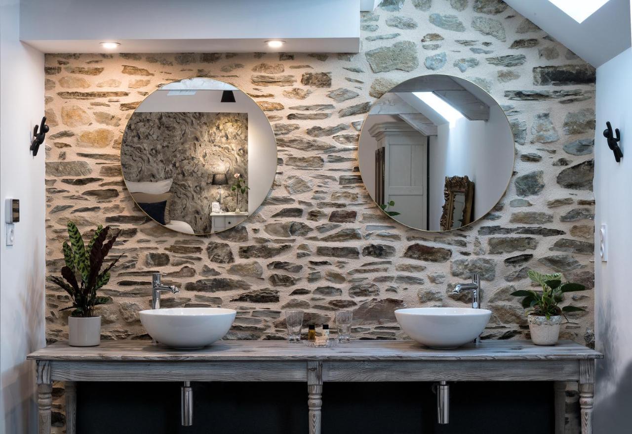 Au Fil De L'Eau Bed & Breakfast Le Vast Bagian luar foto